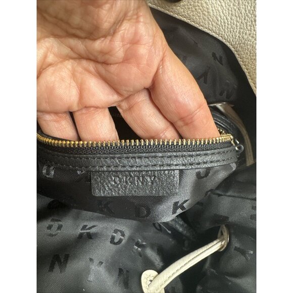 DKNY White Leather Drawstring Shoulder Bag With Tassels - Picture 10 of 15